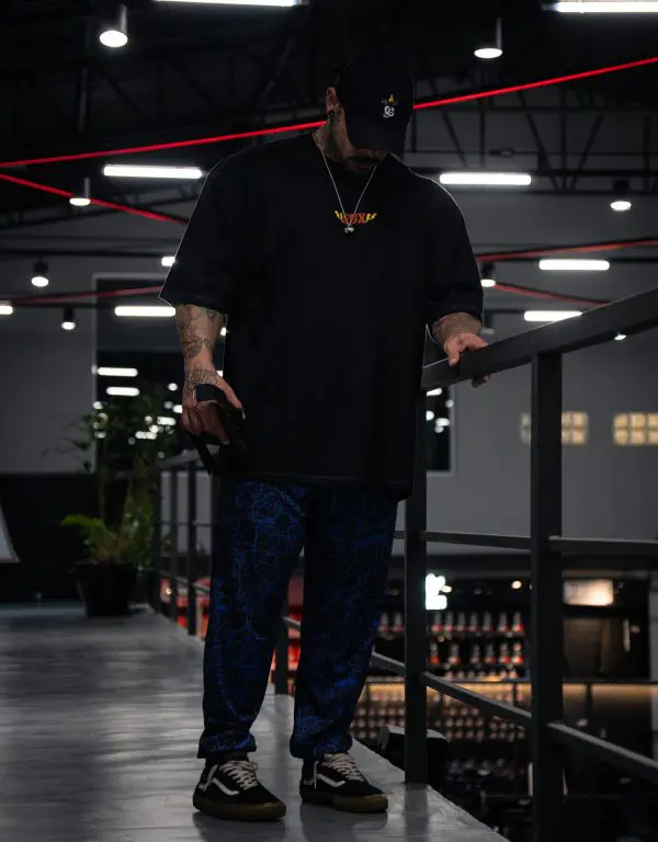 Oversized Blood & Guts (BLACK) - Image 8