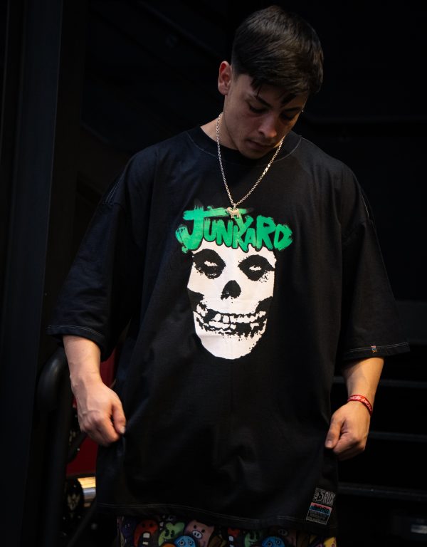 Oversized White Skull (BLACK) - Imagem 3