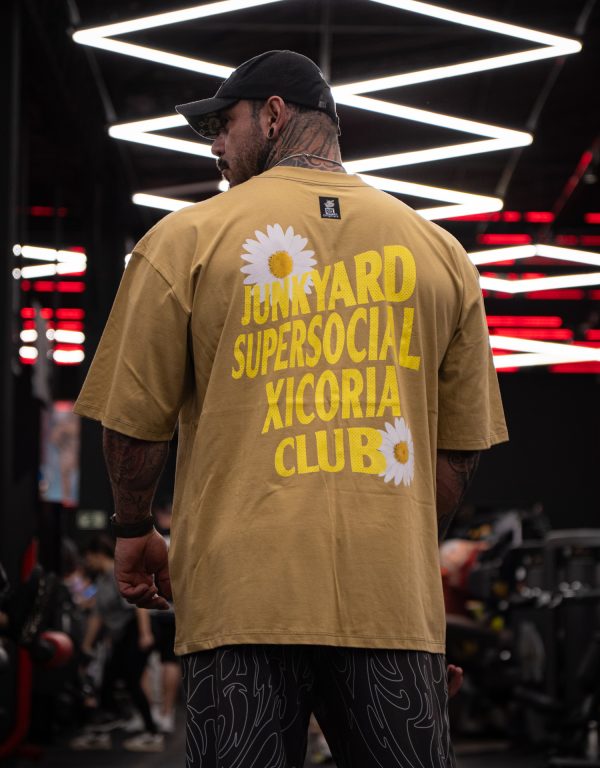 Oversized Supersocial